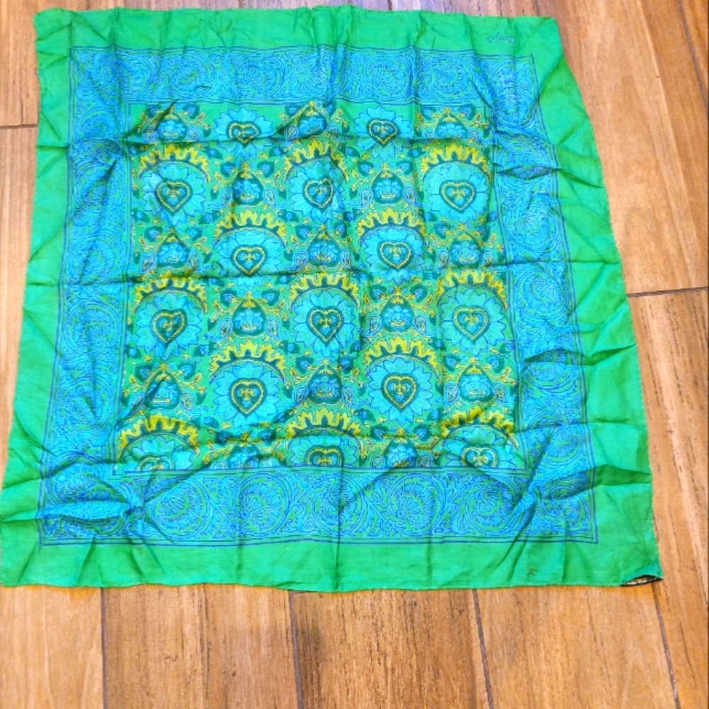 Vtg Pure Silk Carlyle Scarf